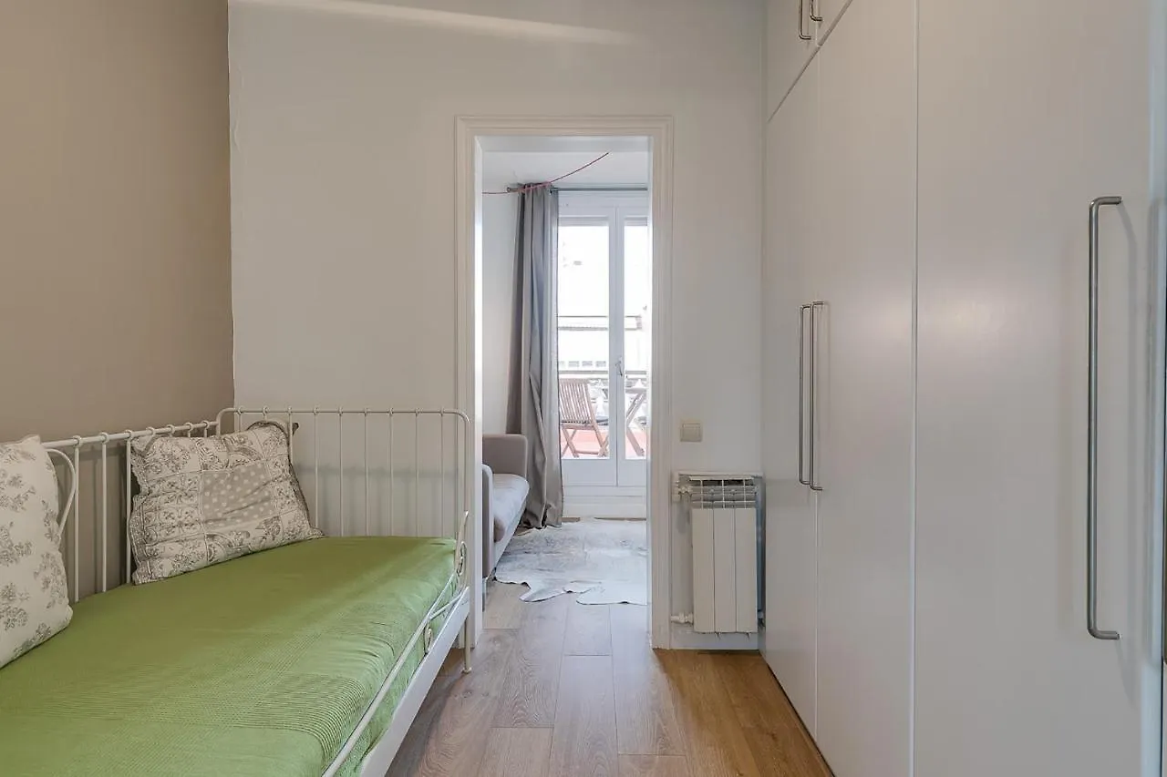 Enjoy Apartments Rafaela Barcelona Hiszpania