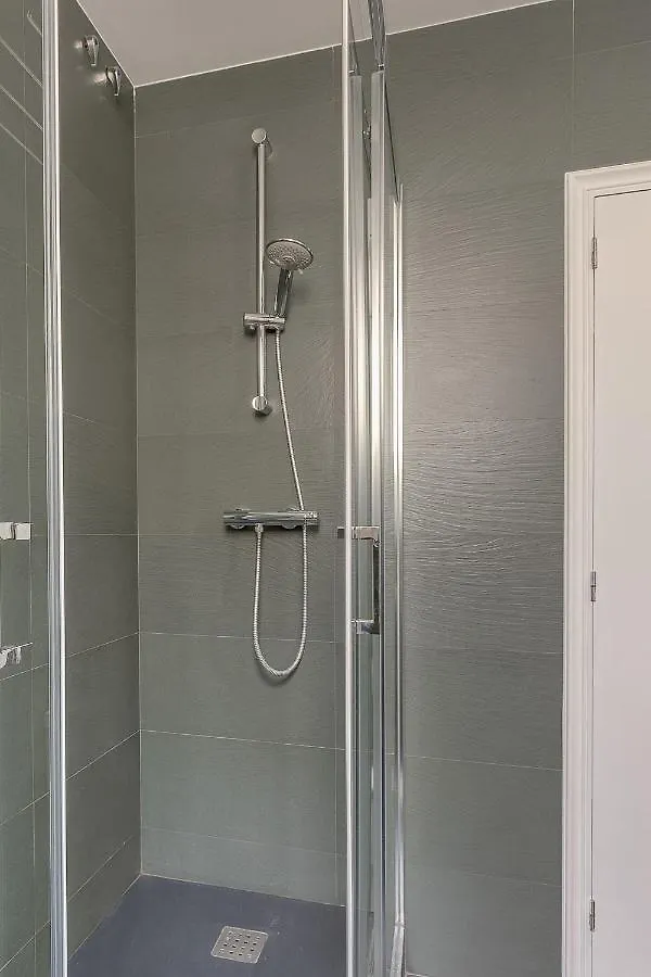 Enjoy Apartments Rafaela Barcelona 0*,  Hiszpania